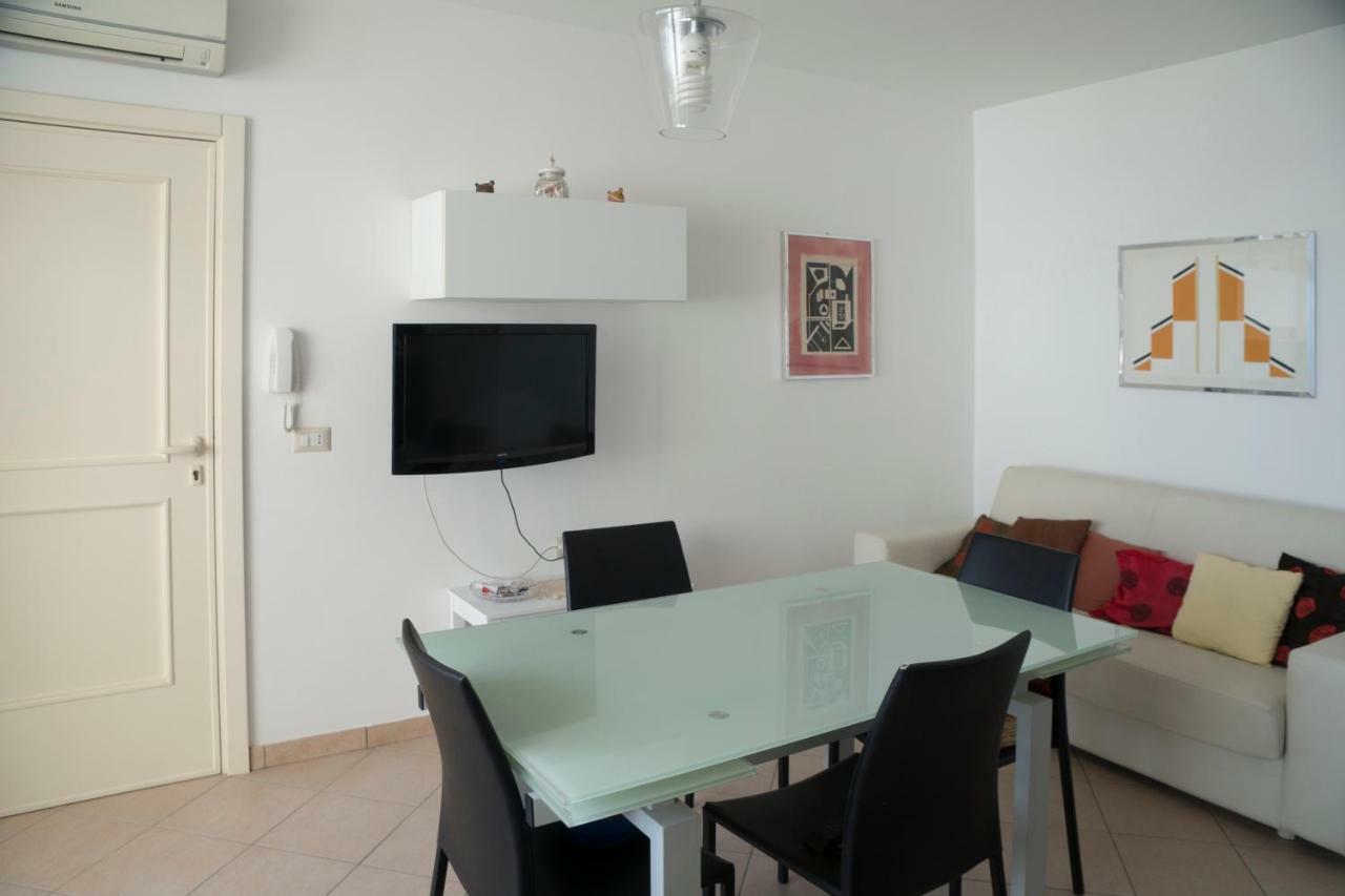 Appartamento A Due Passi Dal Mare Torre Lapillo Εξωτερικό φωτογραφία